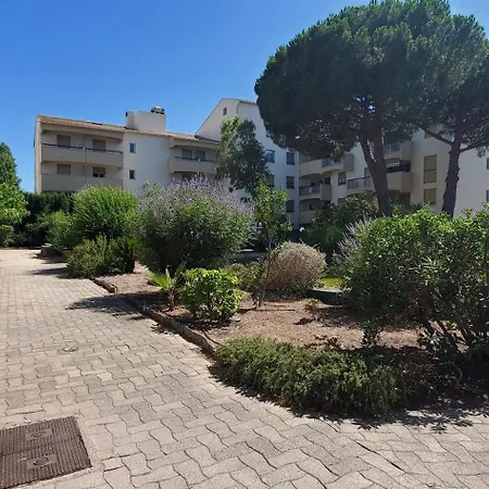 Apartment Proche A Pied Frejus